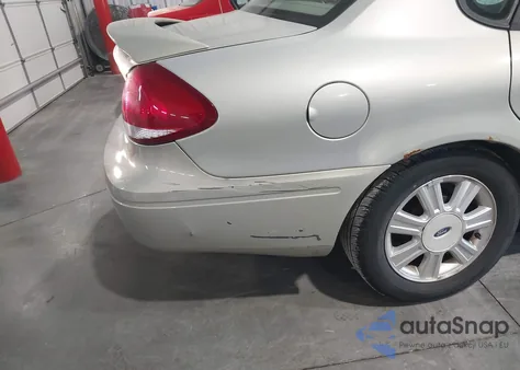 2004 Ford Taurus Sel from USA, damaged, VIN 1FAHP56S54G106306